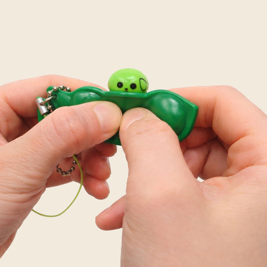 ✨ Llavero Kawaii Japonés – Maneki Neko 🐱 o Edamame 🫛 | Un toque de suerte y diversión para tu día