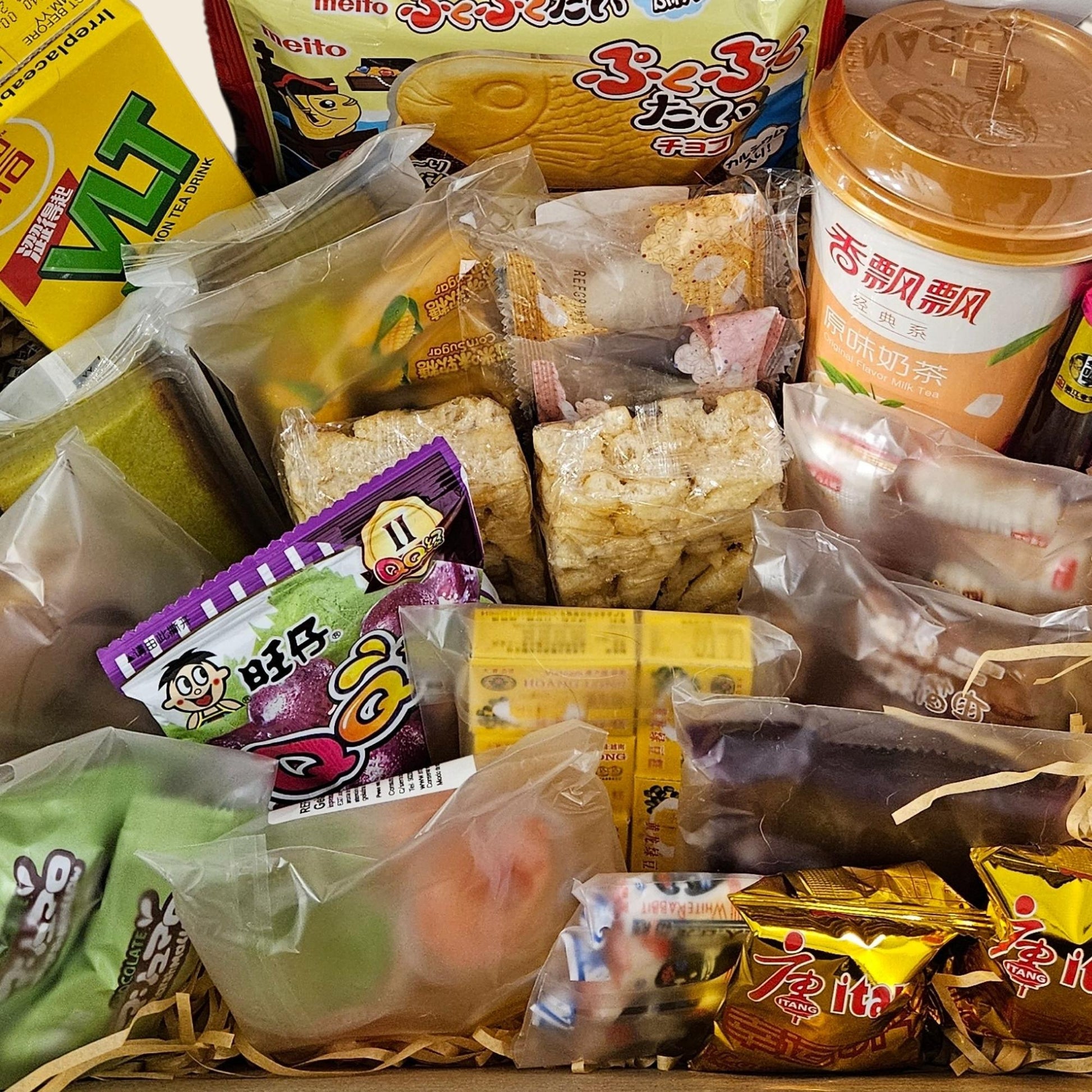 Caja regalo original detalle de snacks dulces japoneses, chinos y coreanos 